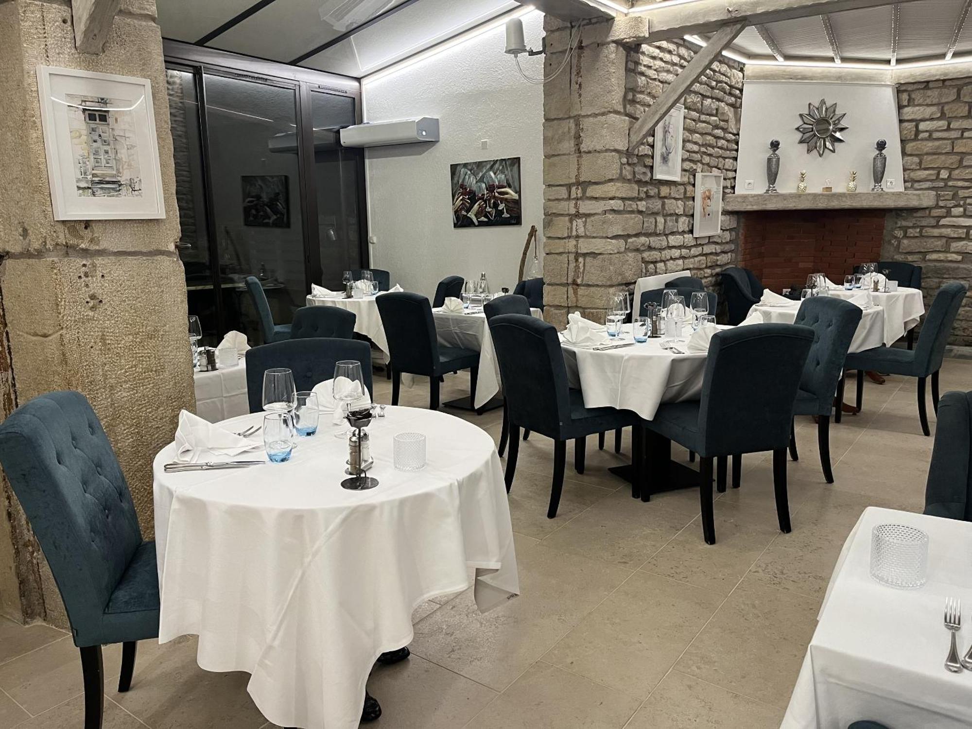 Hotel Logis Le Marronnier Buffon Exterior foto